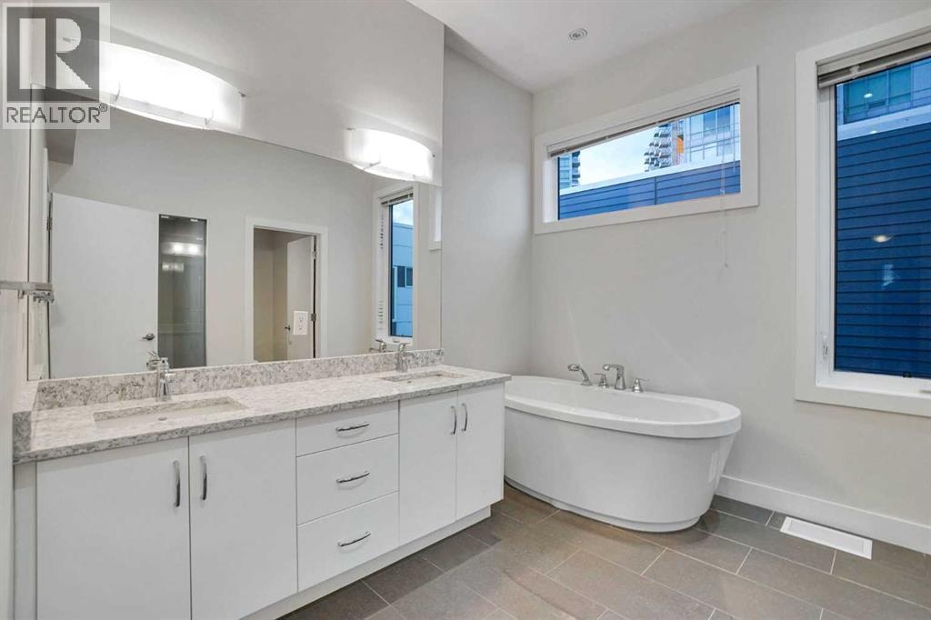 207, 20 Brentwood Common NW — photo 44