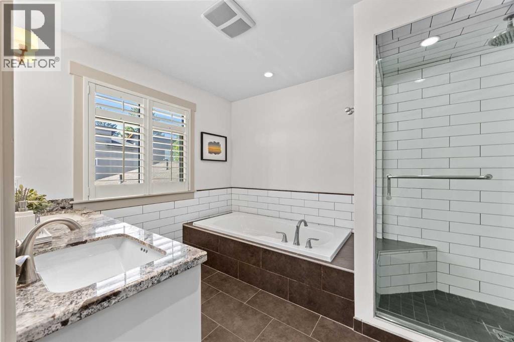 211 32 Avenue NW — photo 30