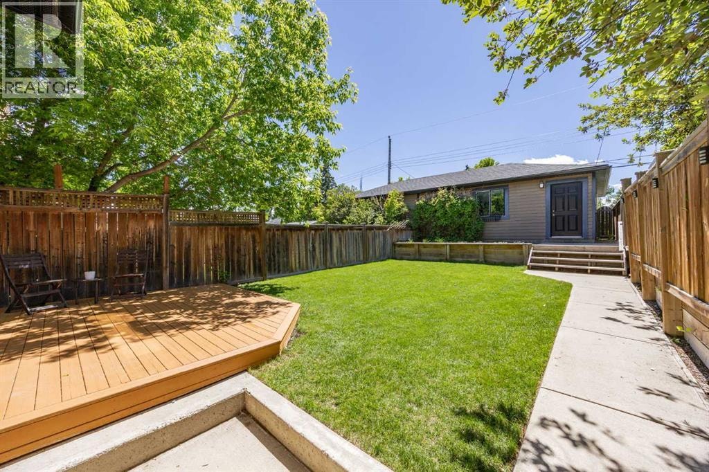 211 32 Avenue NW — photo 43