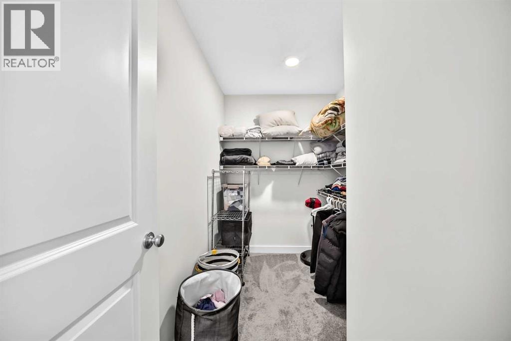 27 Belvedere Point SE — photo 33