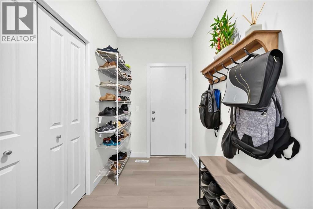 27 Belvedere Point SE — photo 24