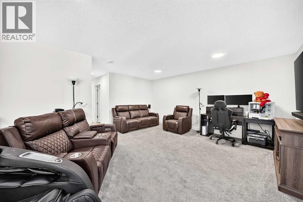27 Belvedere Point SE — photo 37