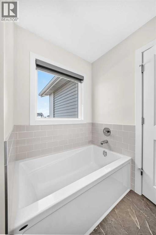 27 Belvedere Point SE — photo 29