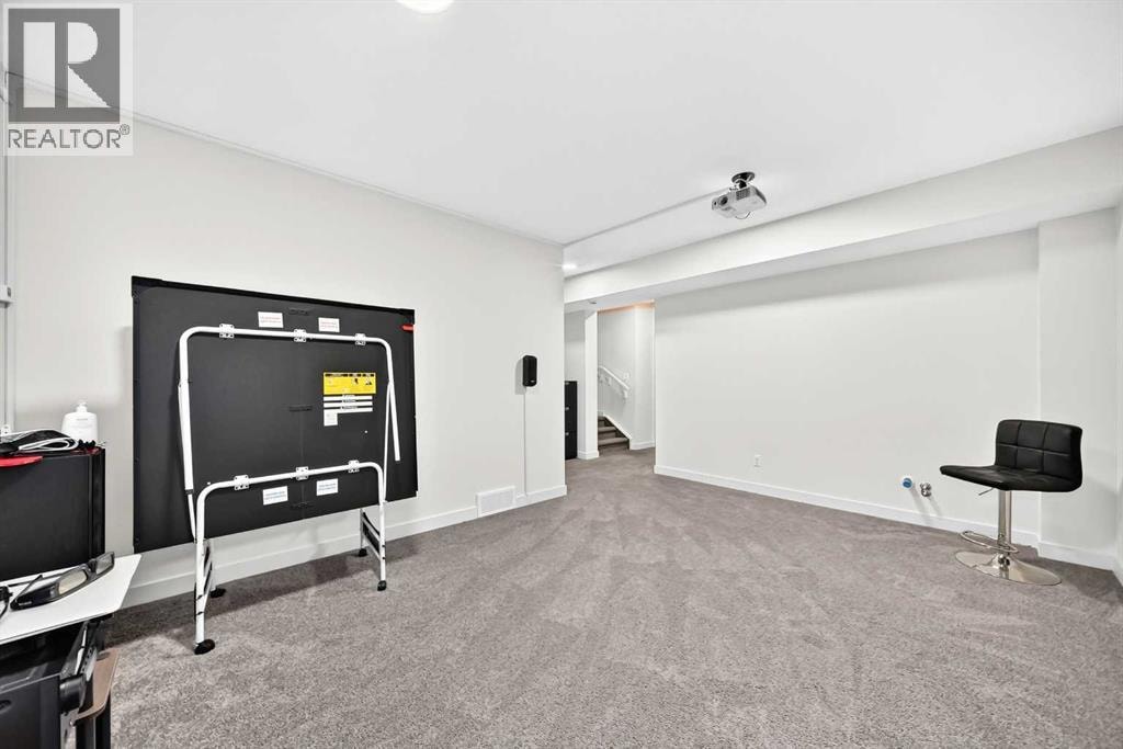 27 Belvedere Point SE — photo 44