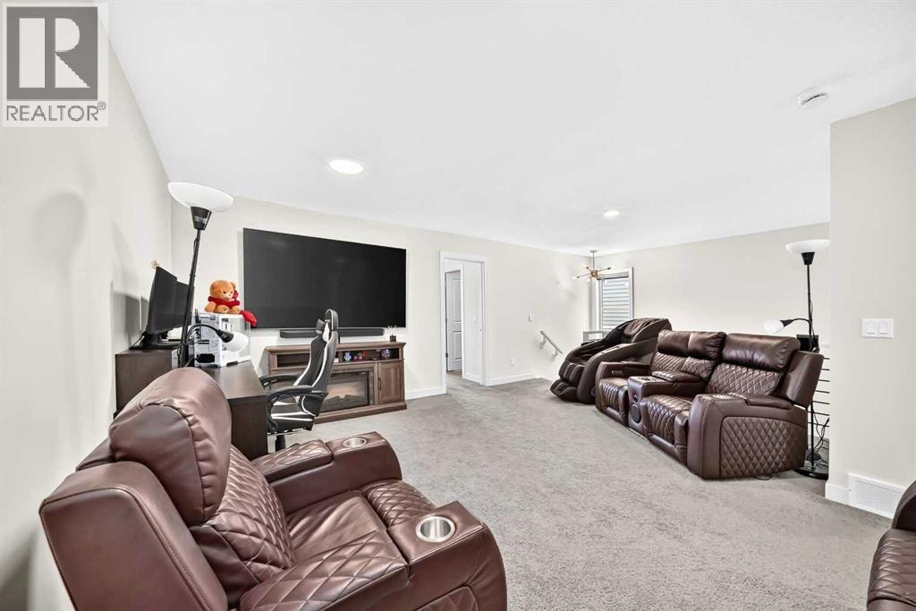 27 Belvedere Point SE — photo 39