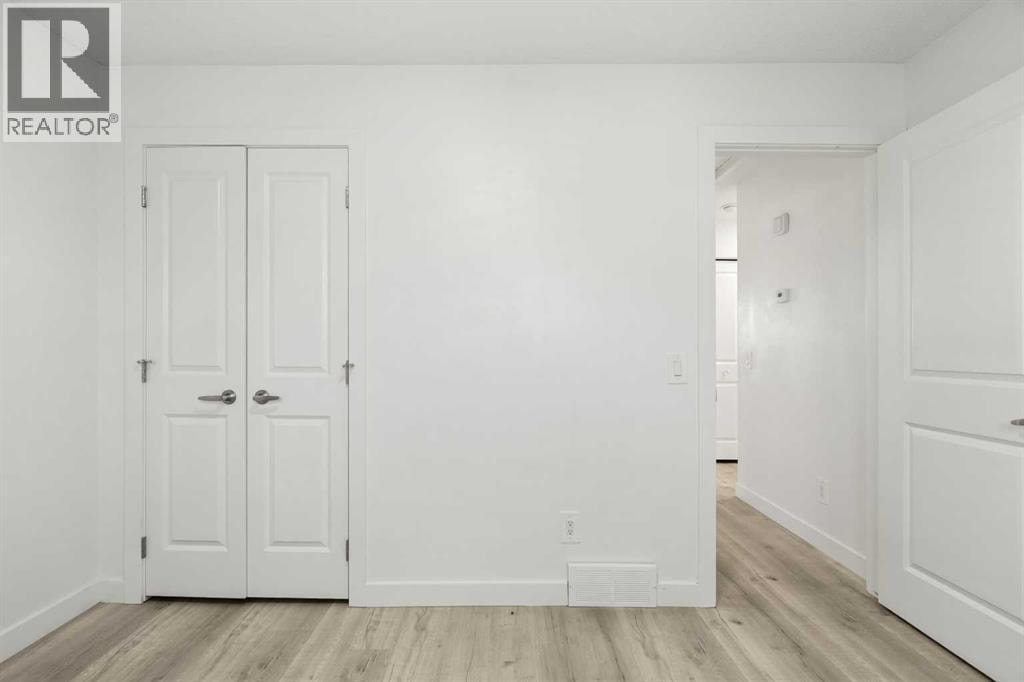 424 Penbrooke Crescent SE — photo 12