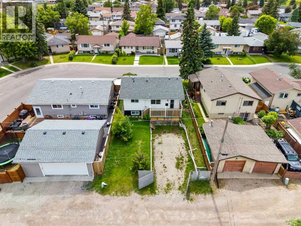 424 Penbrooke Crescent SE — photo 42