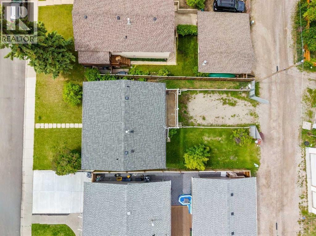 424 Penbrooke Crescent SE — photo 44
