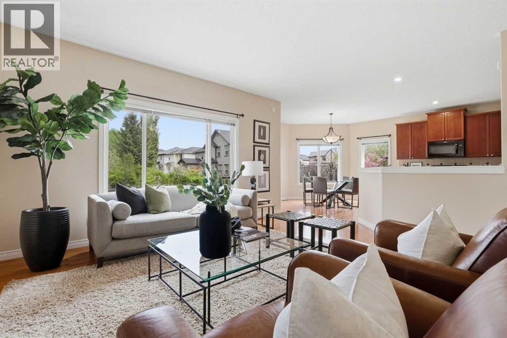 18 Drake Landing Crescent — photo 17