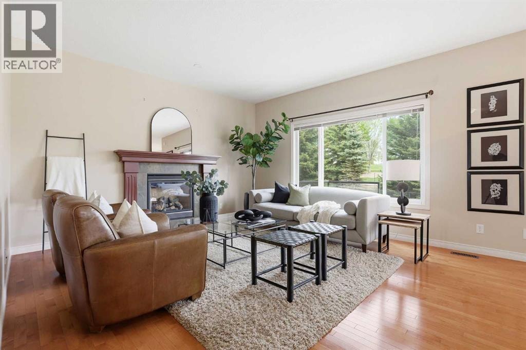 18 Drake Landing Crescent — photo 16