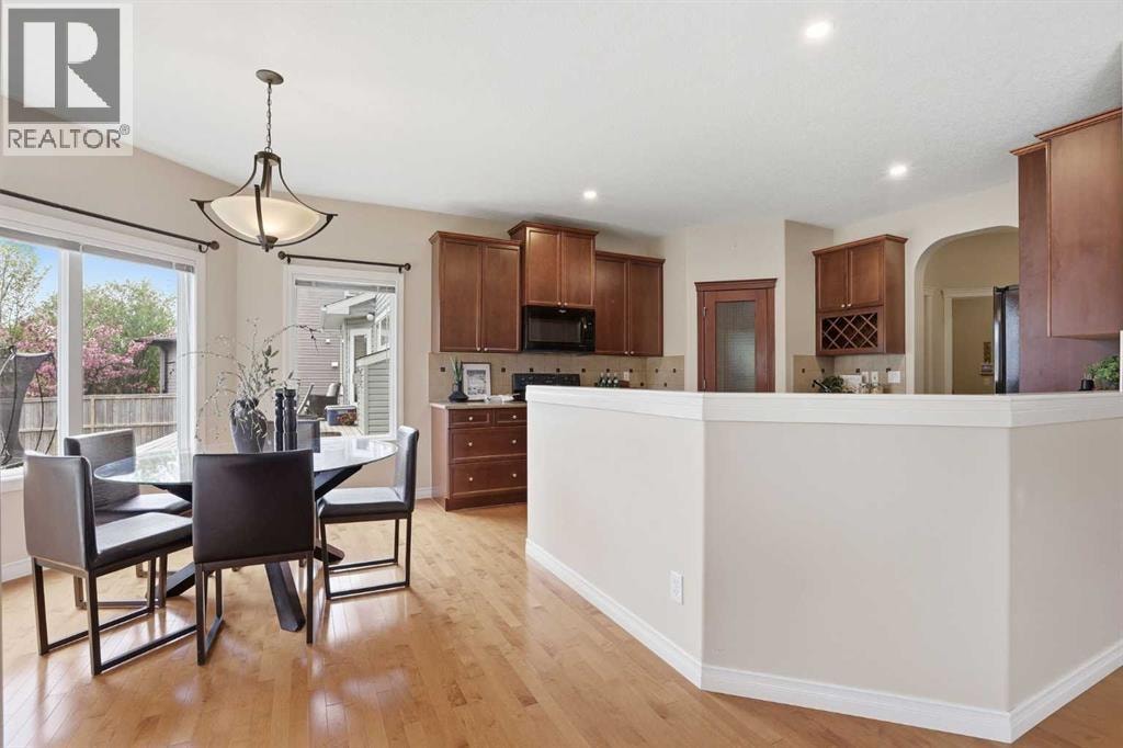 18 Drake Landing Crescent — photo 12