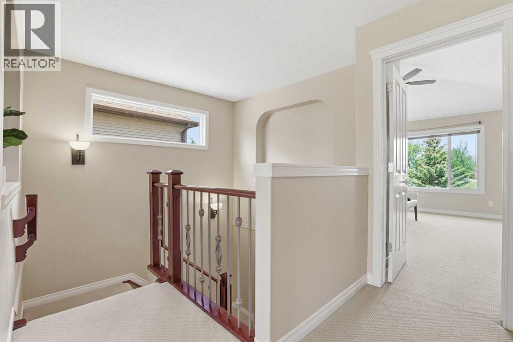 18 Drake Landing Crescent — photo 21