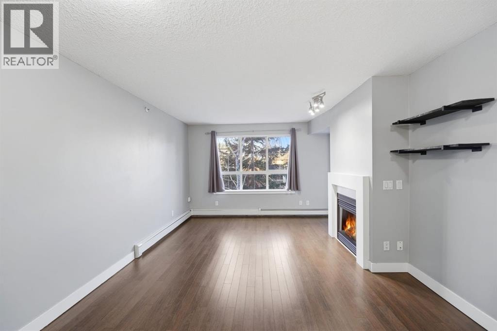 426, 35 Richard Court SW — photo 4