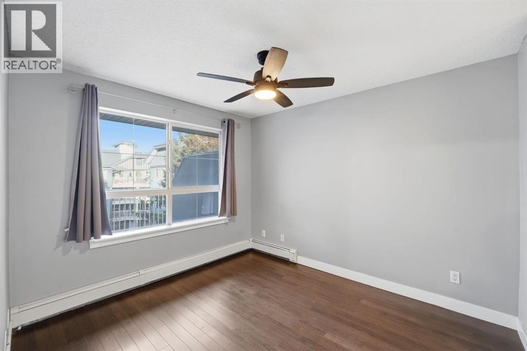 426, 35 Richard Court SW — photo 12