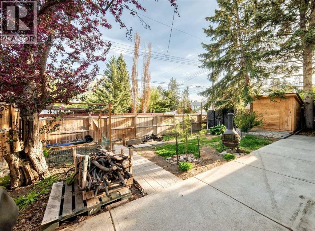 1319 104 Avenue SW — photo 19