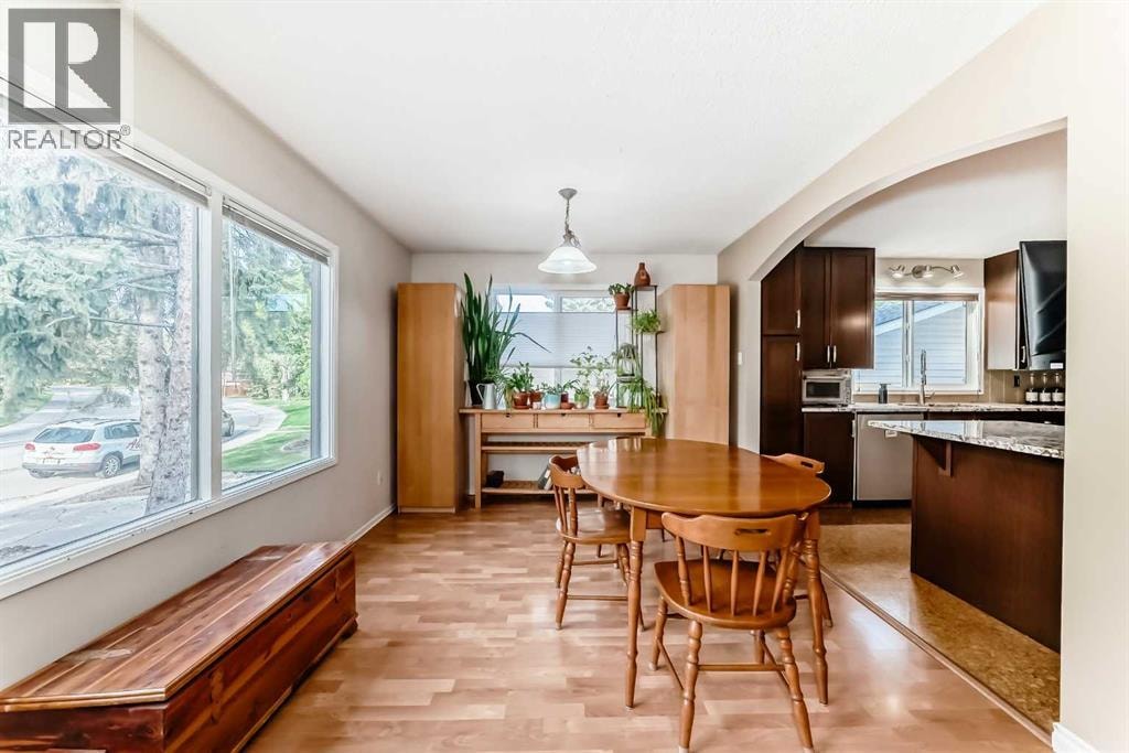 1319 104 Avenue SW — photo 6