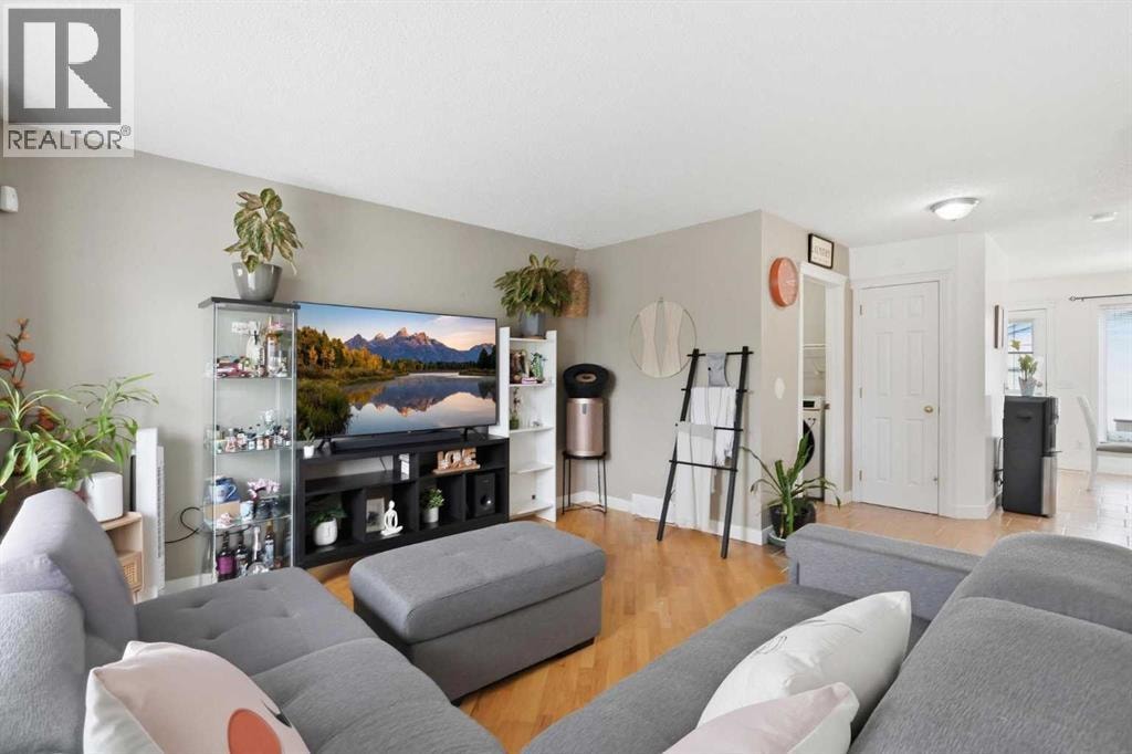 59 Taravista Street NE — photo 3