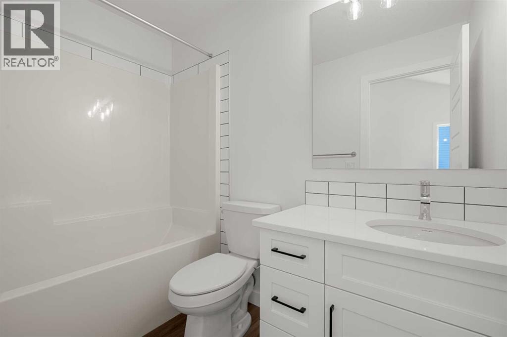 568 Buffaloberry Manor SE — photo 29
