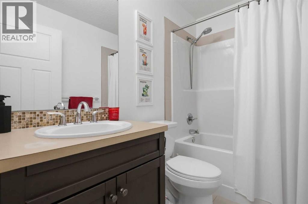 51 Ranchers Crescent — photo 33
