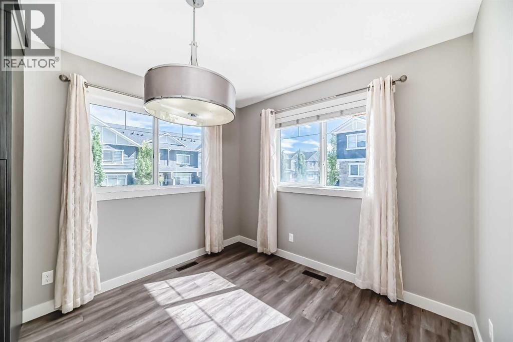 201 Evanston Manor NW — photo 18