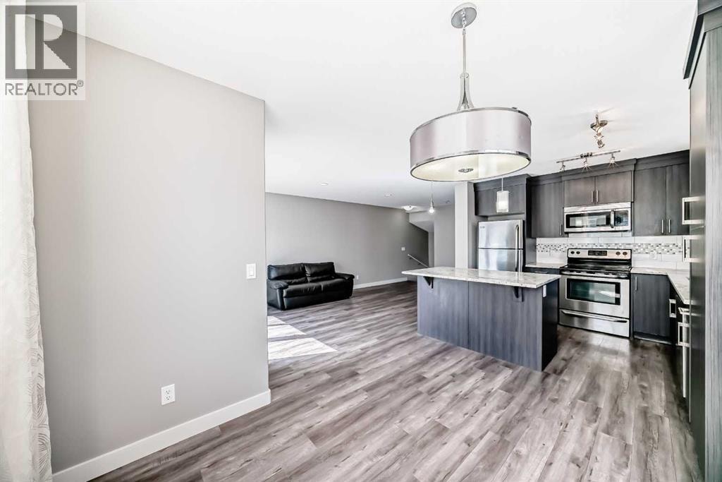 201 Evanston Manor NW — photo 20