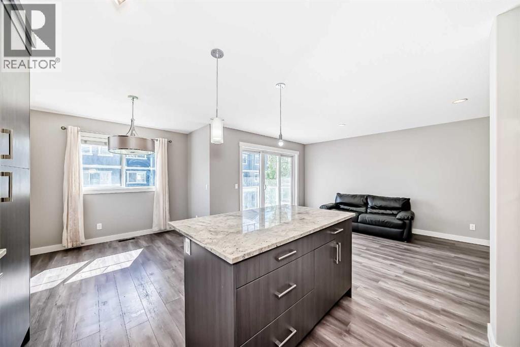 201 Evanston Manor NW — photo 14