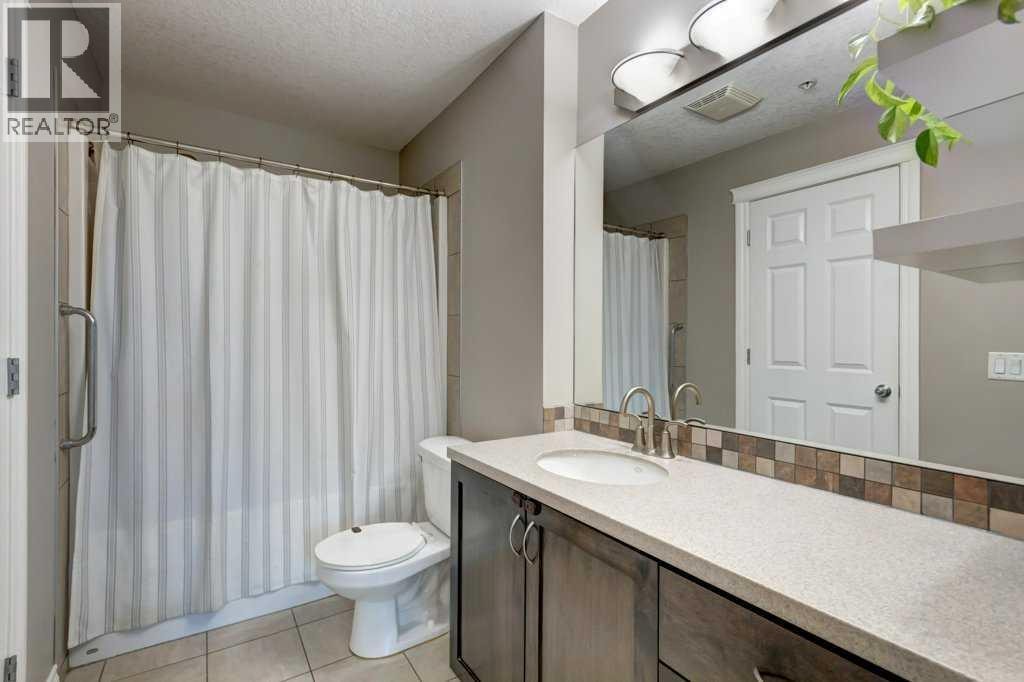 105, 2 Hemlock Crescent SW — photo 20