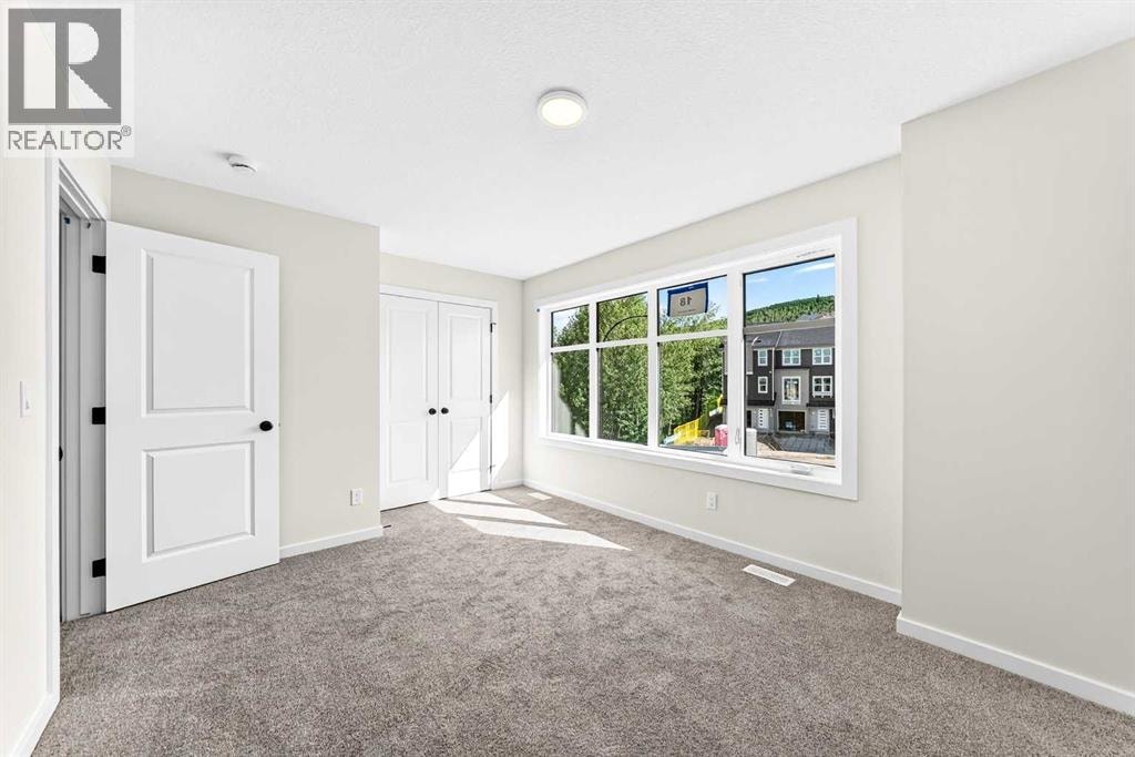 18 Osprey Hill Bay SW — photo 40