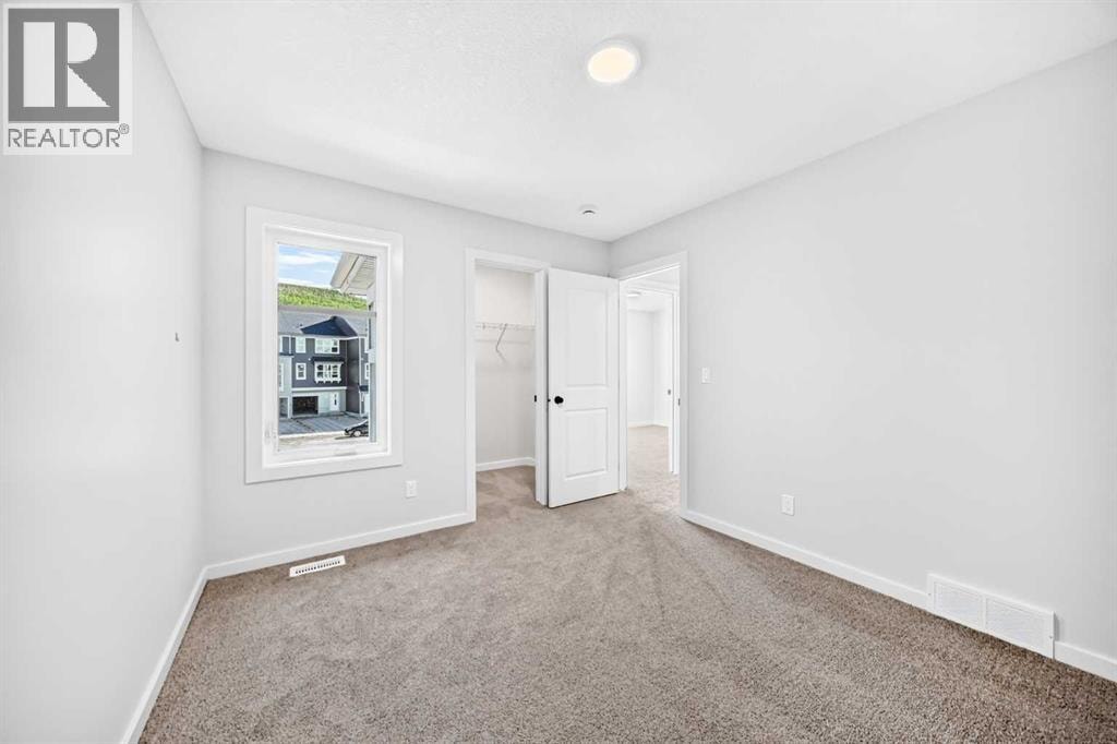 18 Osprey Hill Bay SW — photo 44