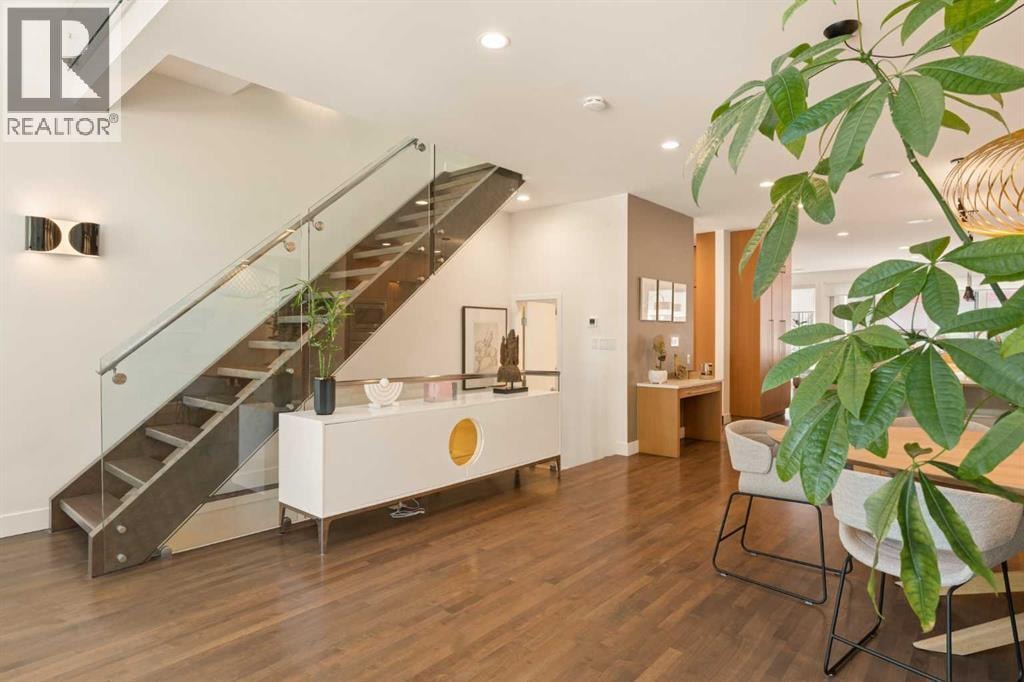 3923 15A Street SW — photo 19