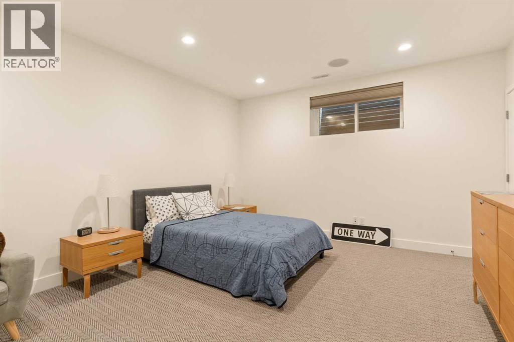 3923 15A Street SW — photo 43