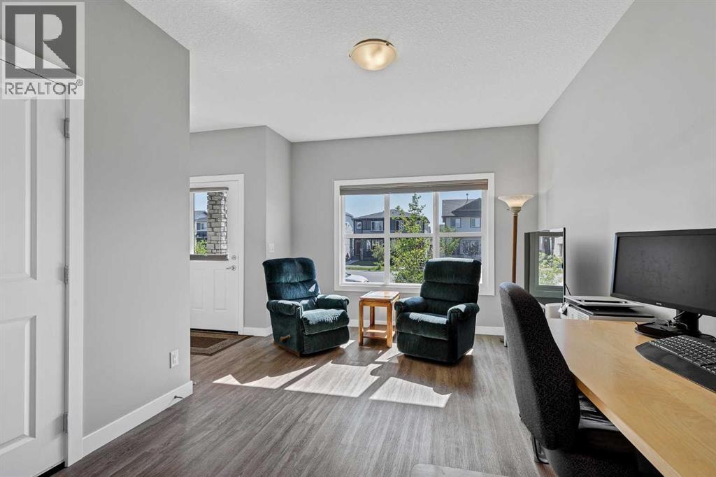 47 Cornerbrook Gate NE — photo 4