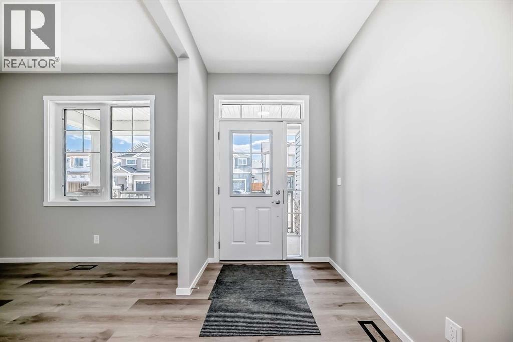 72 Carringwood Rise NW — photo 4