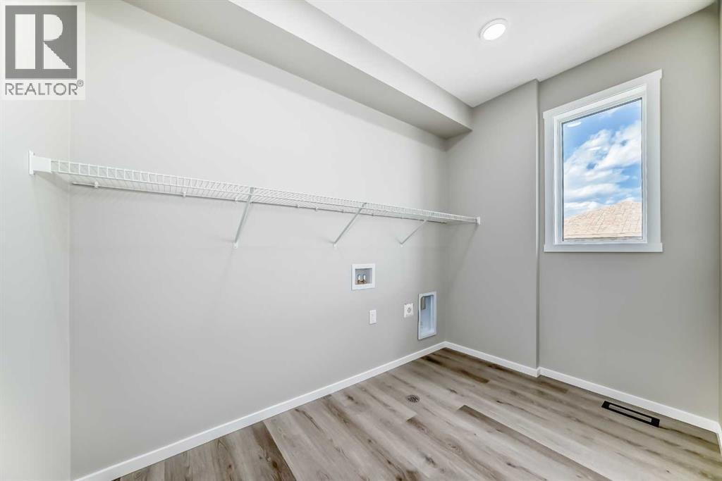 72 Carringwood Rise NW — photo 37