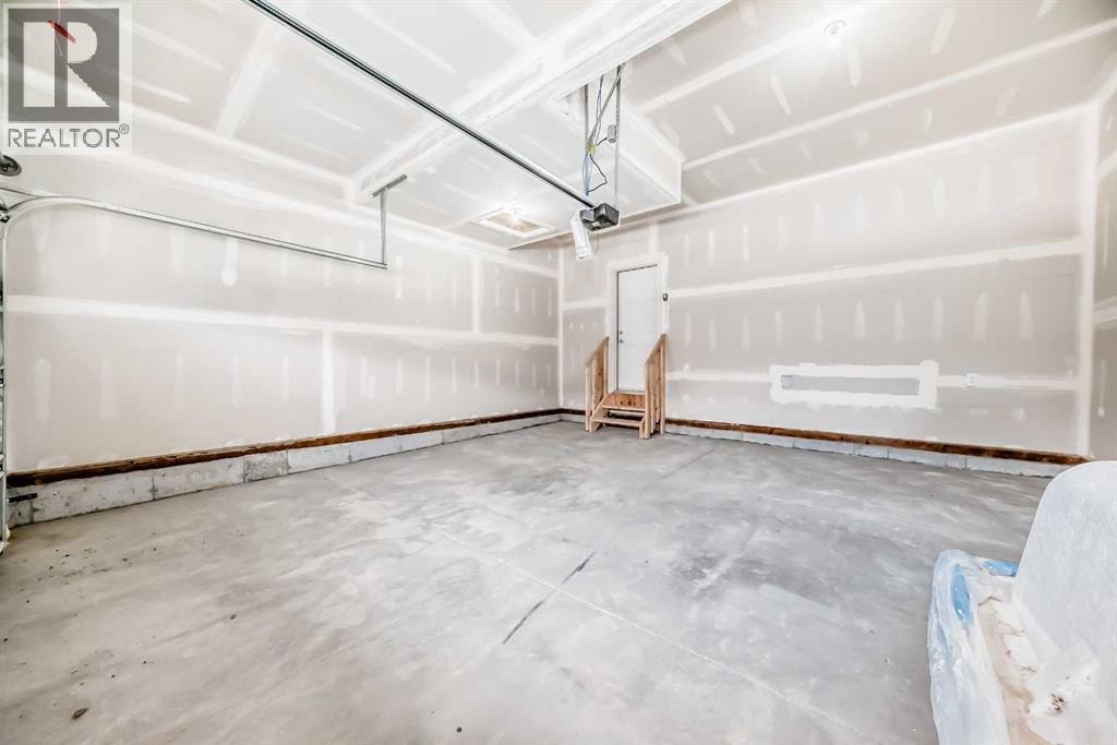 72 Carringwood Rise NW — photo 44