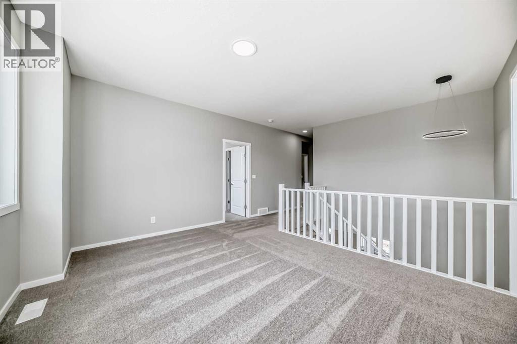 72 Carringwood Rise NW — photo 35