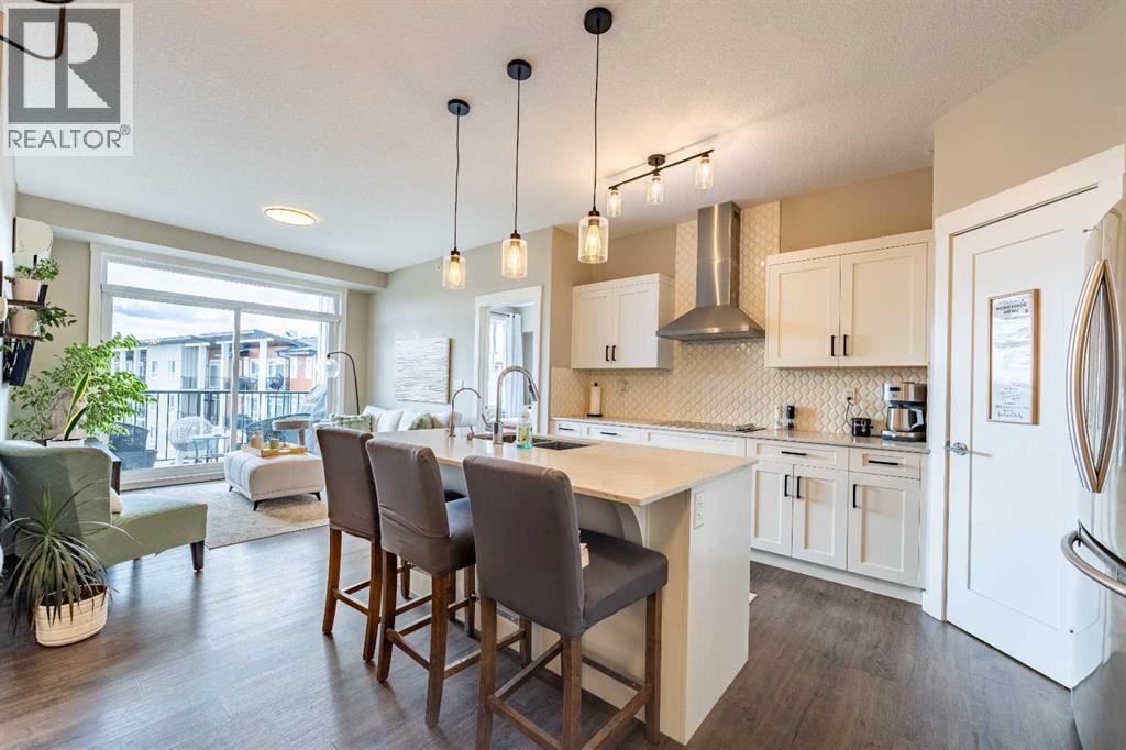 412, 10 Walgrove Walk SE — photo 1
