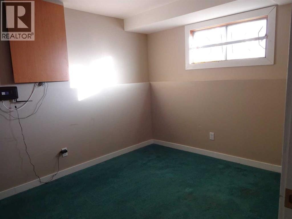 250 Falmere Way NE — photo 10