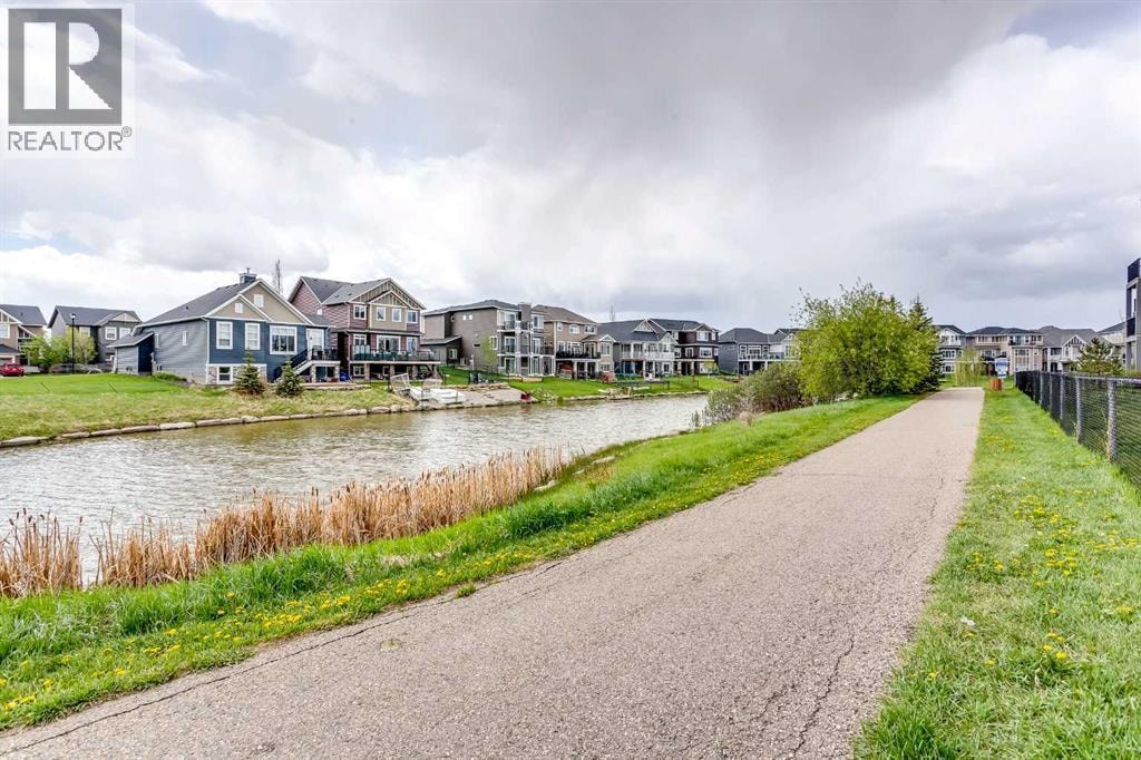 390 Canals Crossing SW — photo 2