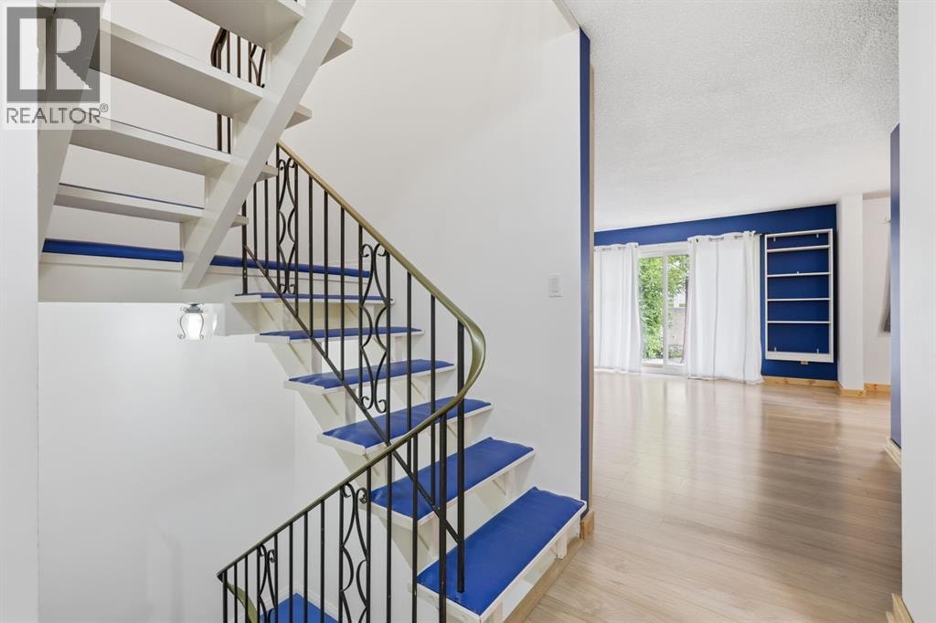 316 84 Avenue SE — photo 16