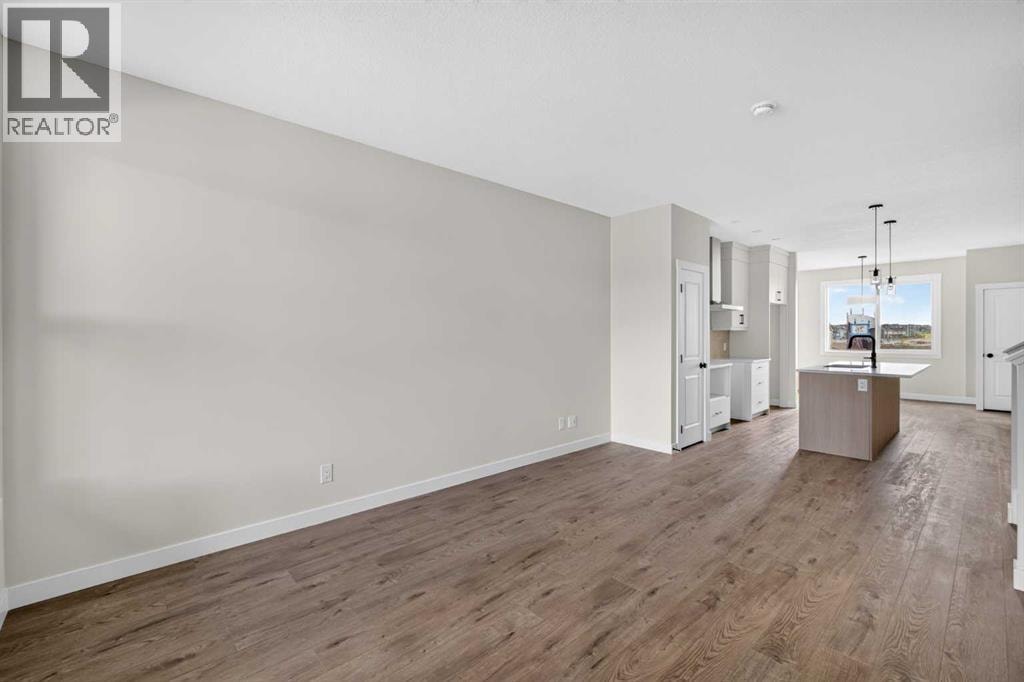 26 Starling Boulevard NW — photo 13