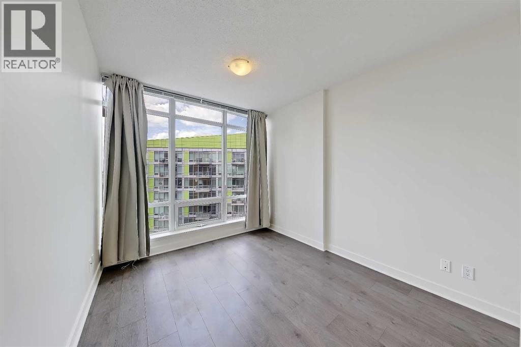 1207, 10 Brentwood Common NW — photo 15