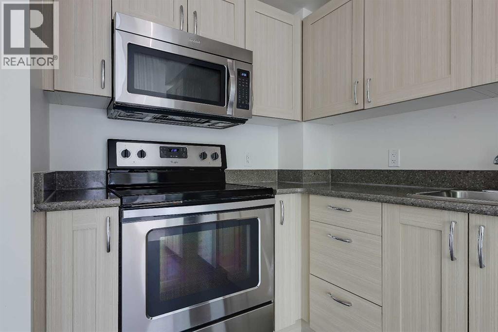 1207, 10 Brentwood Common NW — photo 8