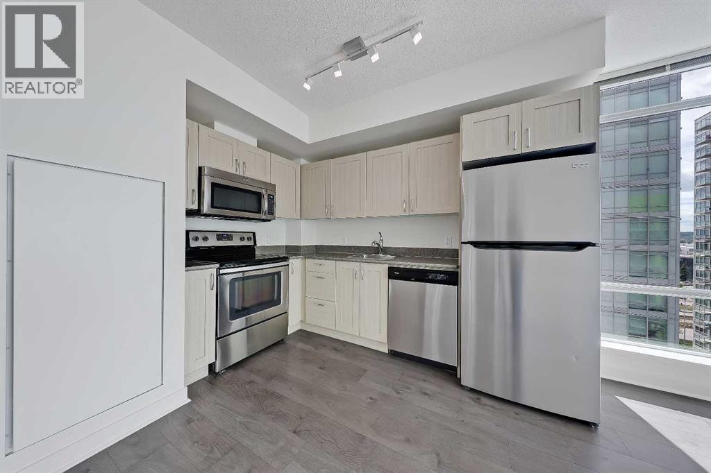 1207, 10 Brentwood Common NW — photo 6