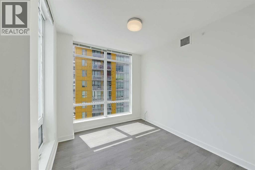 1207, 10 Brentwood Common NW — photo 19