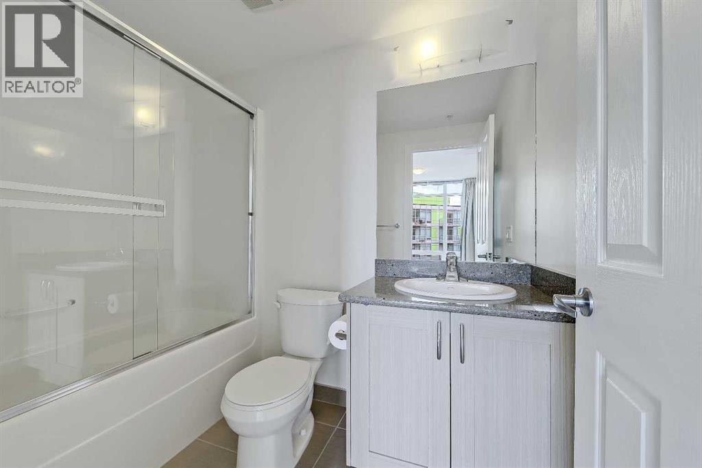 1207, 10 Brentwood Common NW — photo 17