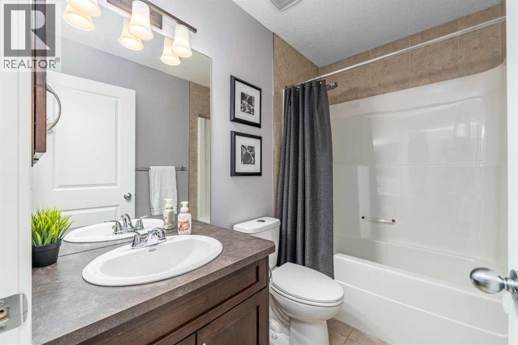 141 Copperpond Bay SE — photo 28