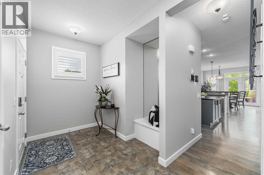141 Copperpond Bay SE — photo 5