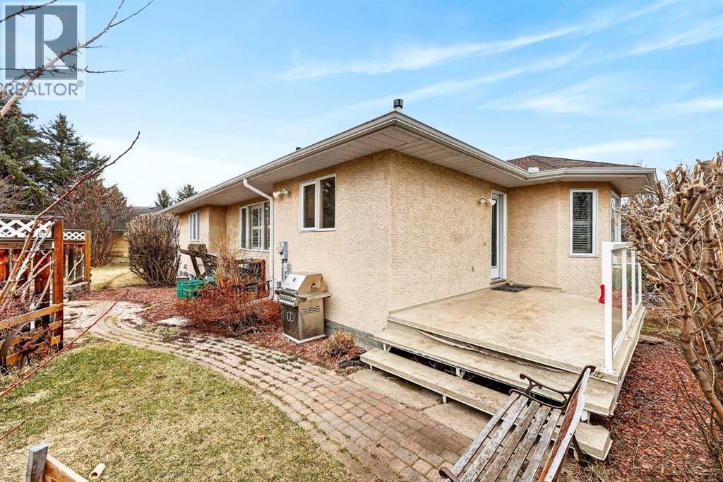 1124 Gleneagles Drive — photo 34