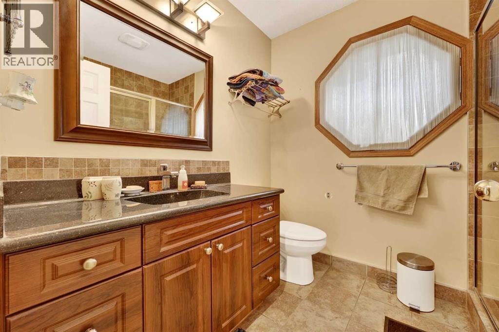 1124 Gleneagles Drive — photo 29